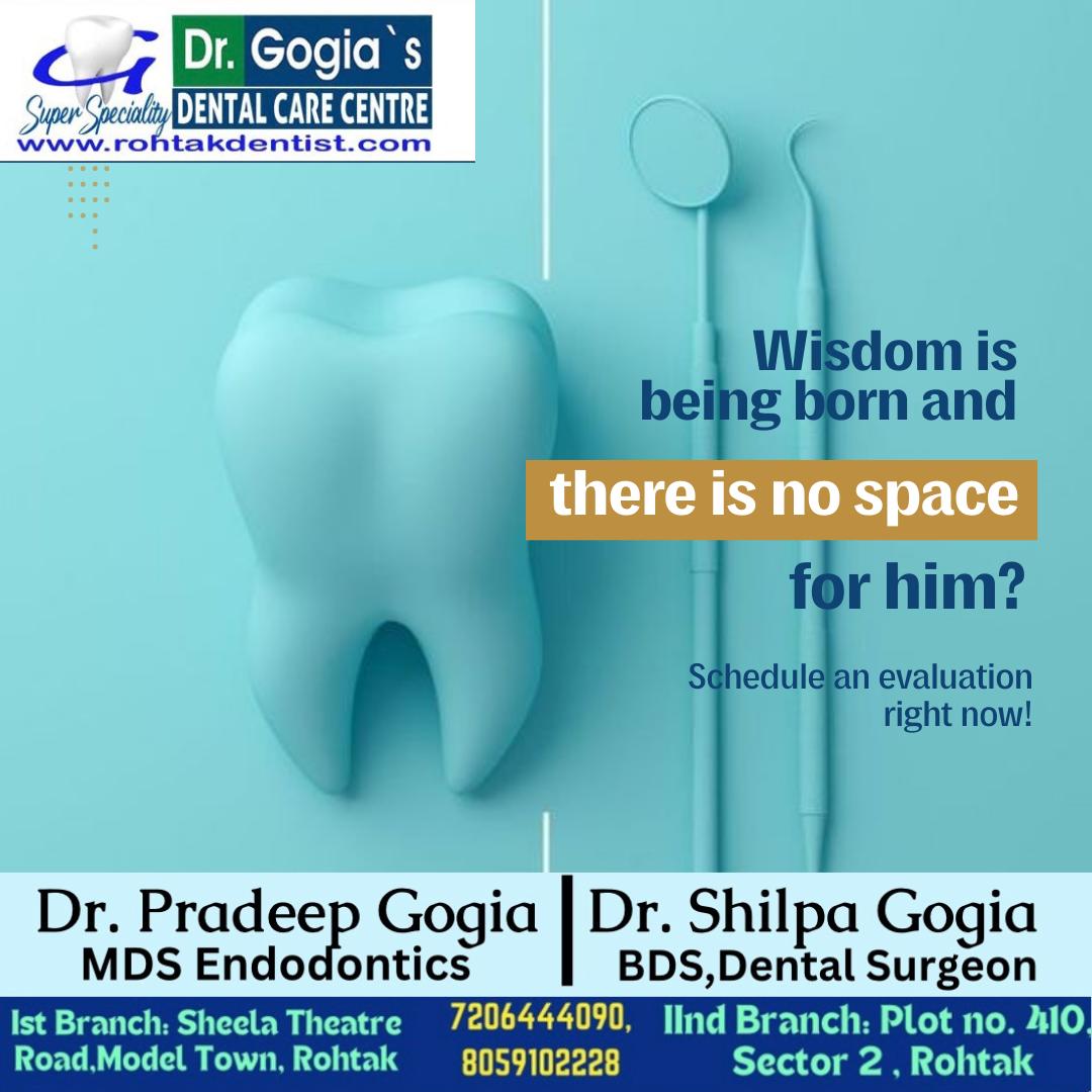 No space for erupting wisdom teeth causing pain and swelling in gums